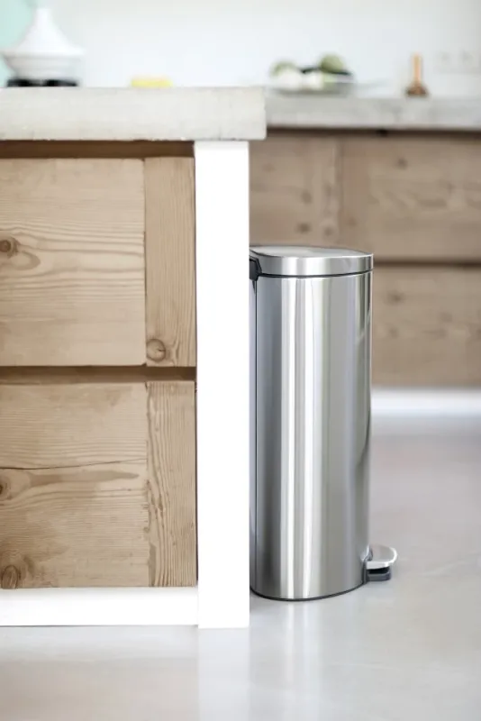 Бак для сміття Pedal Bin Brabantia об'єм 30 л | сріблясто-сірий (482007)