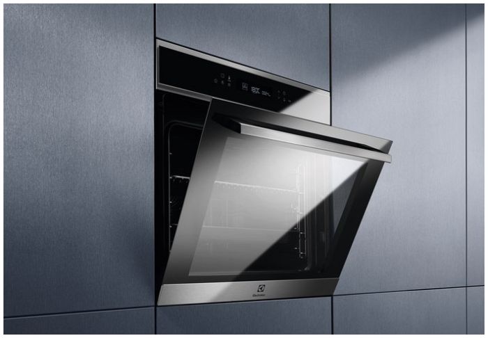 Духова шафа Electrolux EOE7P31Z