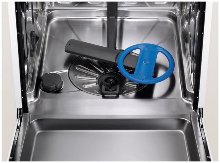 Посудомийна машина Electrolux EEC967300L