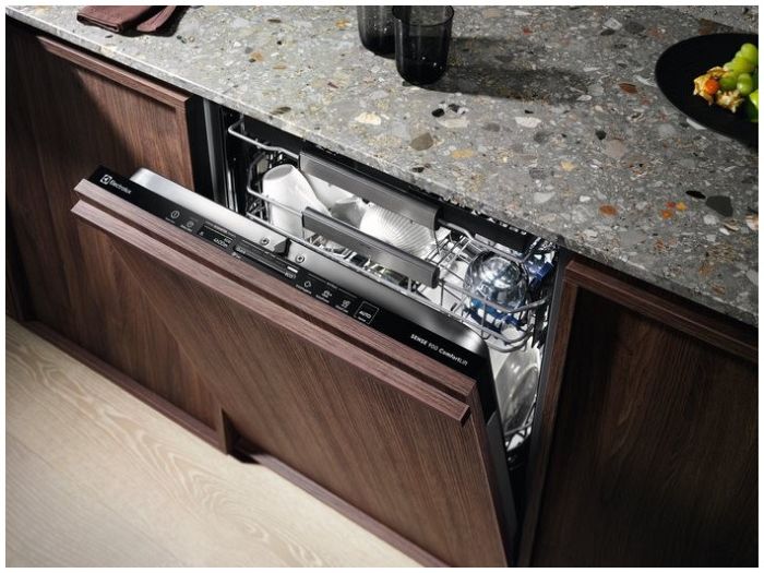 Посудомийна машина Electrolux EEC967300L