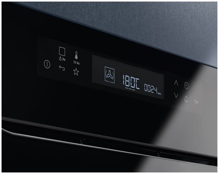 Духова шафа Electrolux EOB7S31X