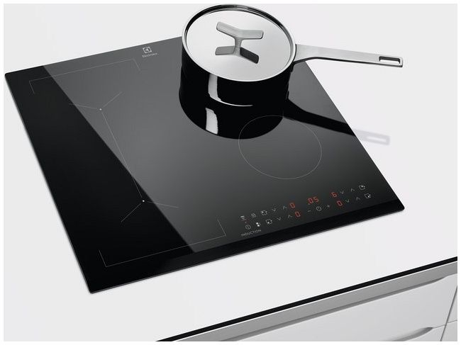 Варильна поверхня Electrolux IPE6443KFV