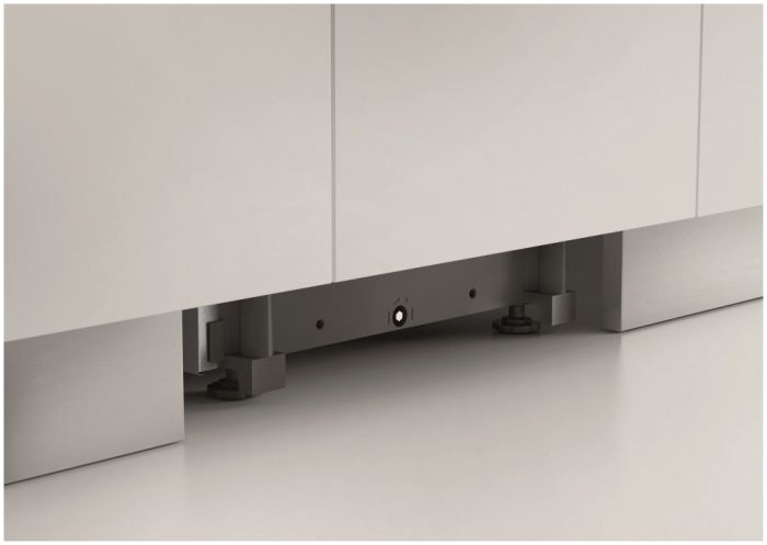 Посудомийна машина Whirlpool WSIC 3 M 17