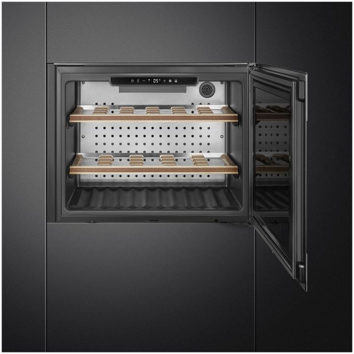 Винна шафа Smeg CVI321X3