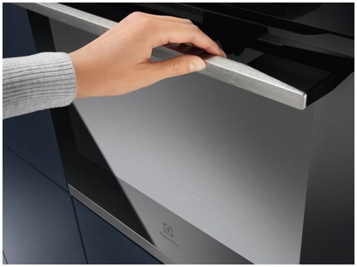 Духова шафа Electrolux OKE6P77WX