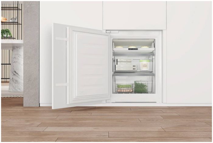 Холодильник Whirlpool WHC 18 T 573