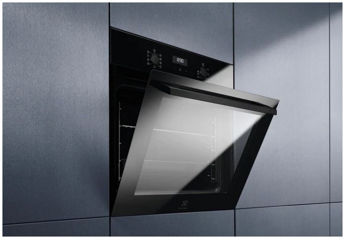 Духова шафа Electrolux EOF5C50BZ