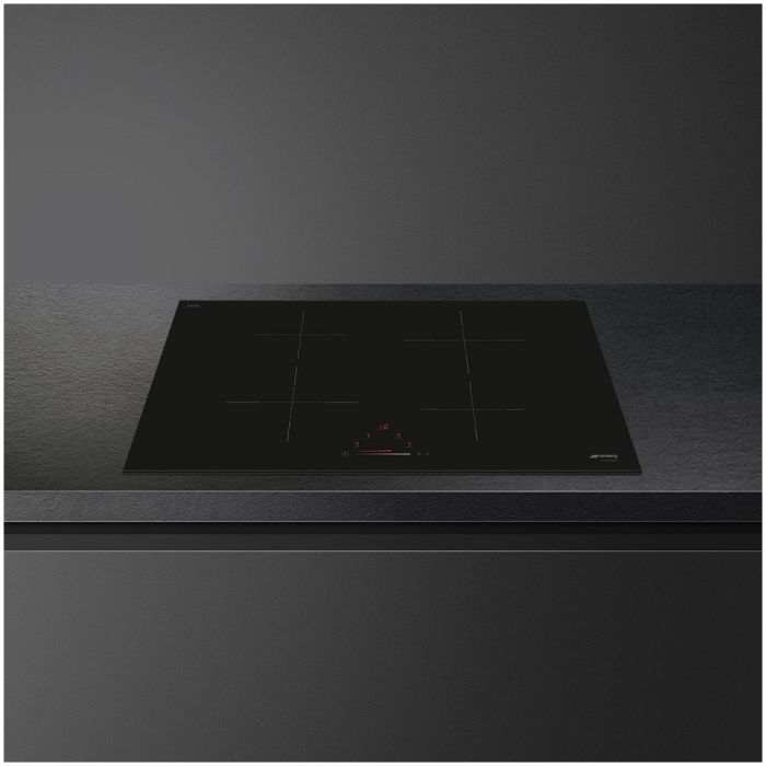 Варильна поверхня Smeg SI4742D