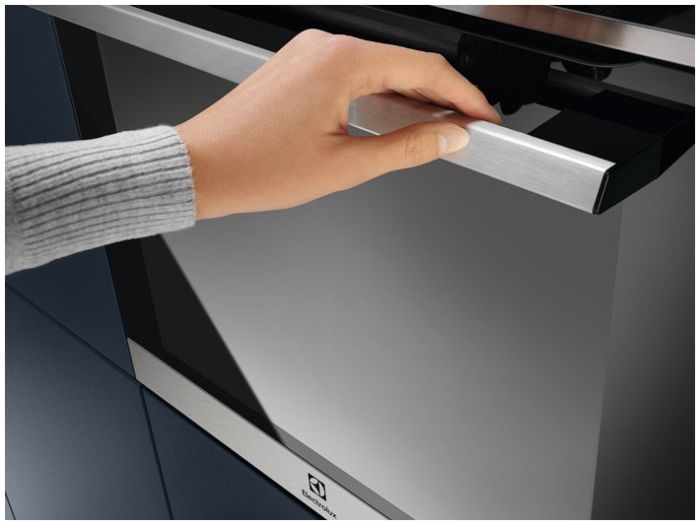Духова шафа Electrolux COE7P31X