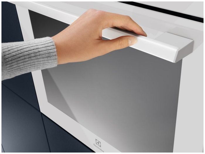 Духова шафа Electrolux EOD6C77V