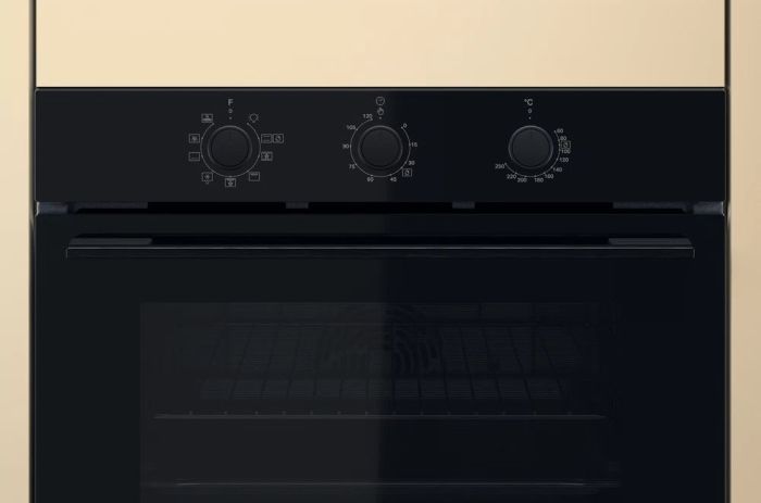 Духова шафа Whirlpool OMK 38 HU0B